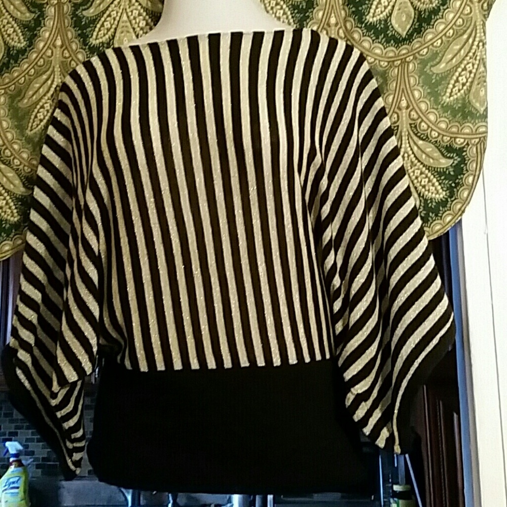 Sexy plussize sweater top.
